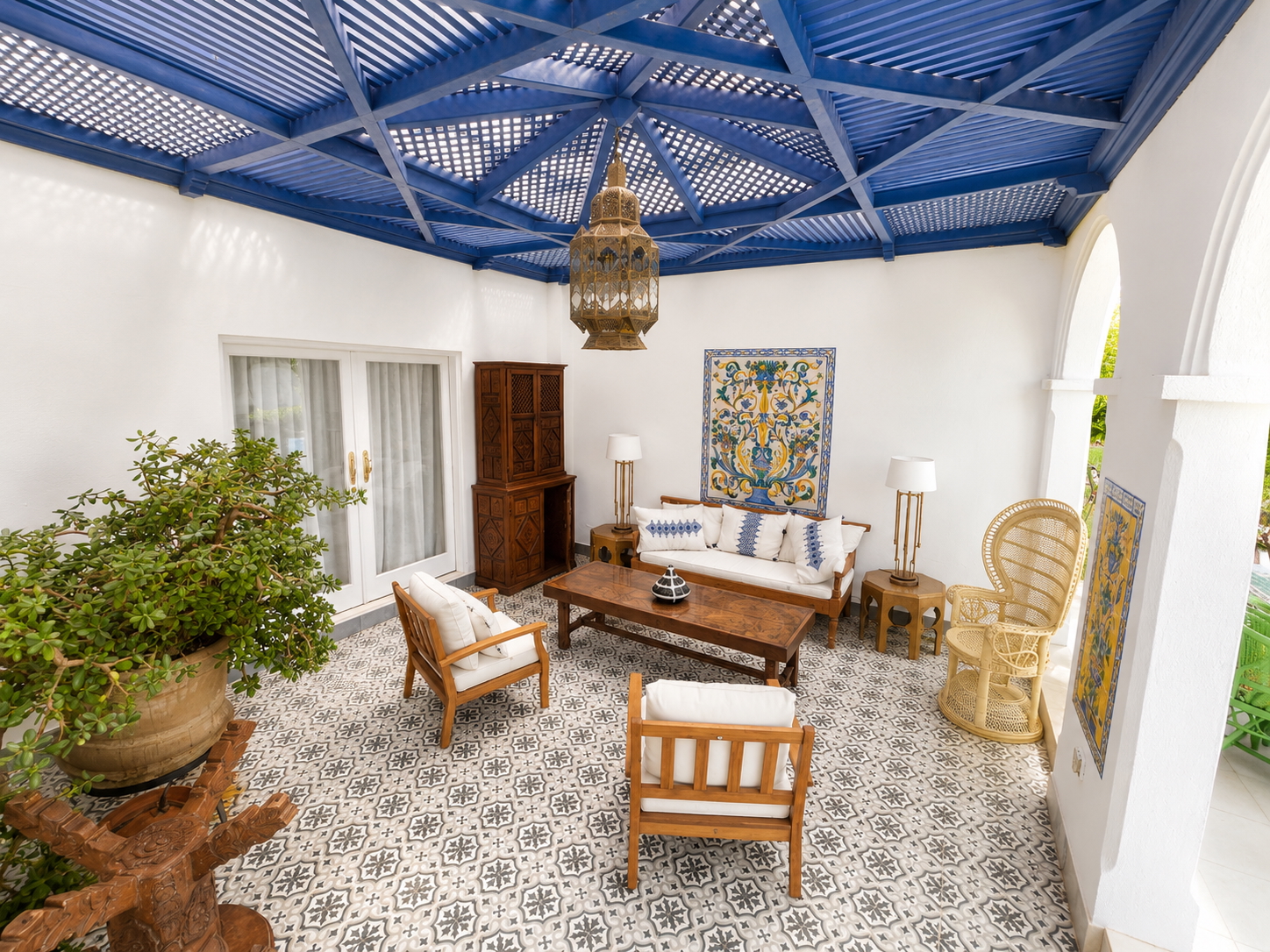 Ext lounge 2 - photography by Catalá Creative